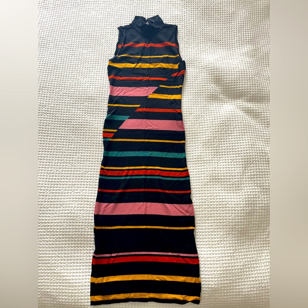 Maxi sleeveless dress